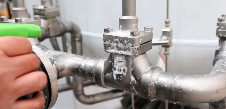 dmwholesale-services-strategies-for-effective-leak-detection-in-hard-to-reach-areas
