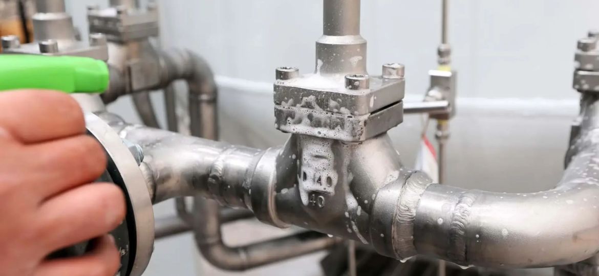 dmwholesale-services-strategies-for-effective-leak-detection-in-hard-to-reach-areas